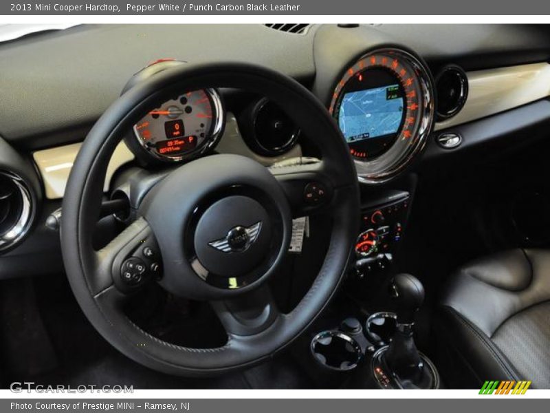 Pepper White / Punch Carbon Black Leather 2013 Mini Cooper Hardtop