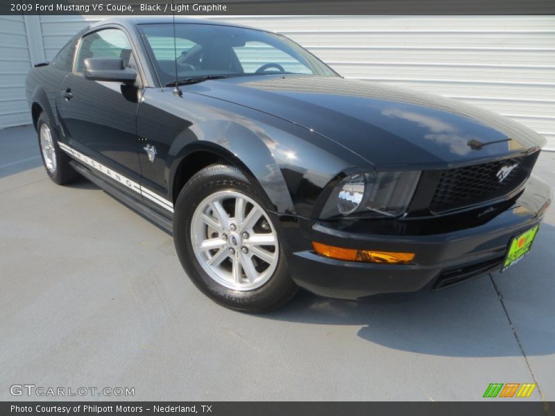 Black / Light Graphite 2009 Ford Mustang V6 Coupe