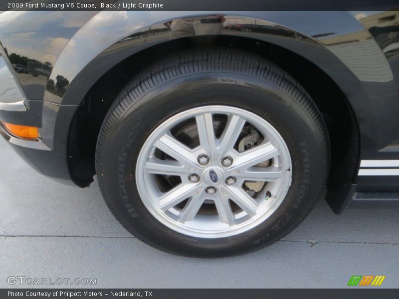 Black / Light Graphite 2009 Ford Mustang V6 Coupe