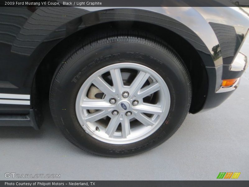 Black / Light Graphite 2009 Ford Mustang V6 Coupe
