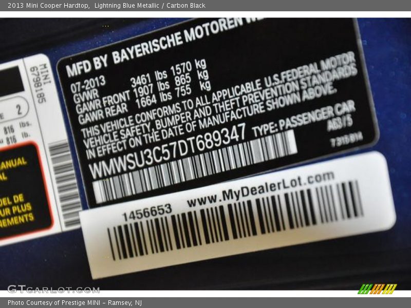 Lightning Blue Metallic / Carbon Black 2013 Mini Cooper Hardtop