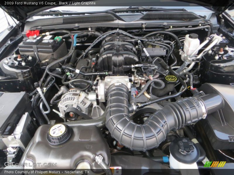 Black / Light Graphite 2009 Ford Mustang V6 Coupe
