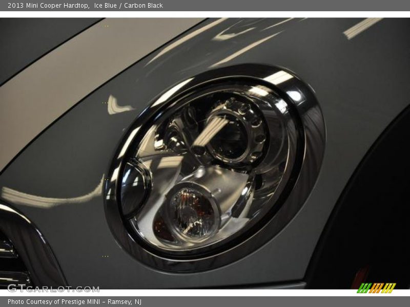 Ice Blue / Carbon Black 2013 Mini Cooper Hardtop