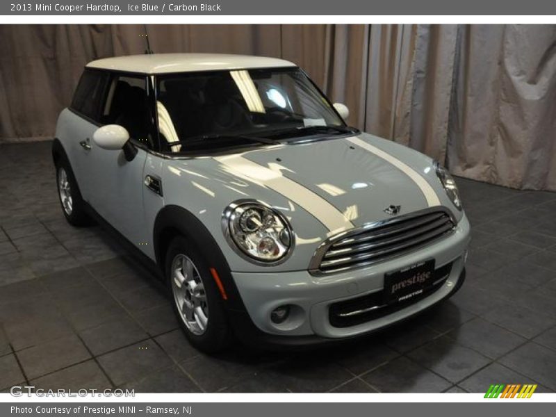 Ice Blue / Carbon Black 2013 Mini Cooper Hardtop