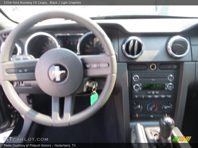 Black / Light Graphite 2009 Ford Mustang V6 Coupe