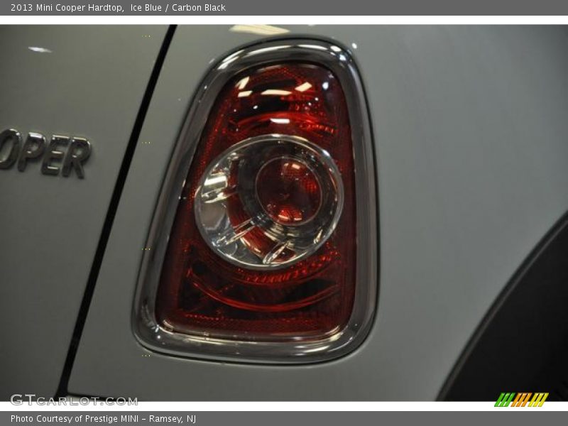 Ice Blue / Carbon Black 2013 Mini Cooper Hardtop