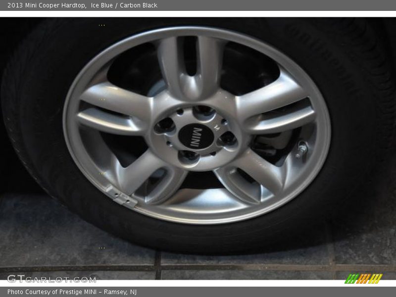 Ice Blue / Carbon Black 2013 Mini Cooper Hardtop