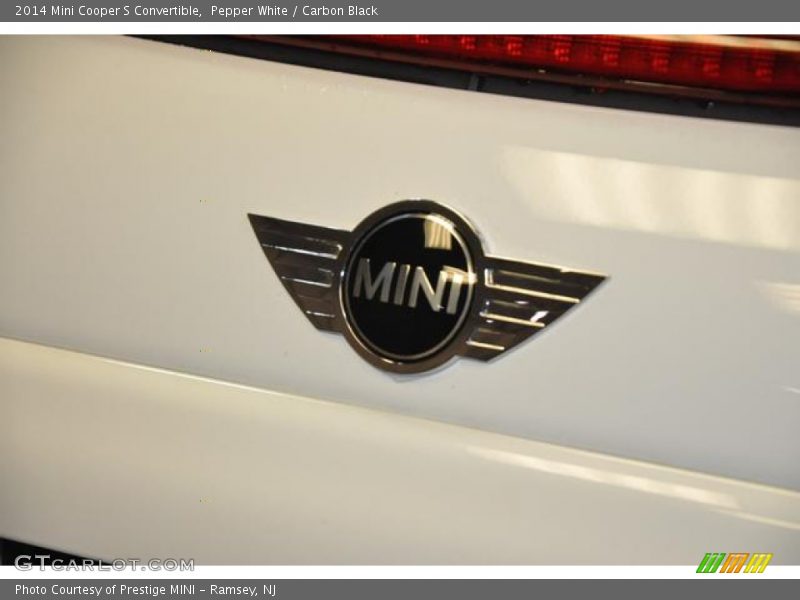 Pepper White / Carbon Black 2014 Mini Cooper S Convertible