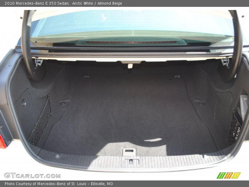 Arctic White / Almond Beige 2010 Mercedes-Benz E 350 Sedan