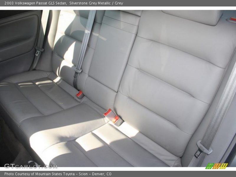 Silverstone Grey Metallic / Grey 2003 Volkswagen Passat GLS Sedan