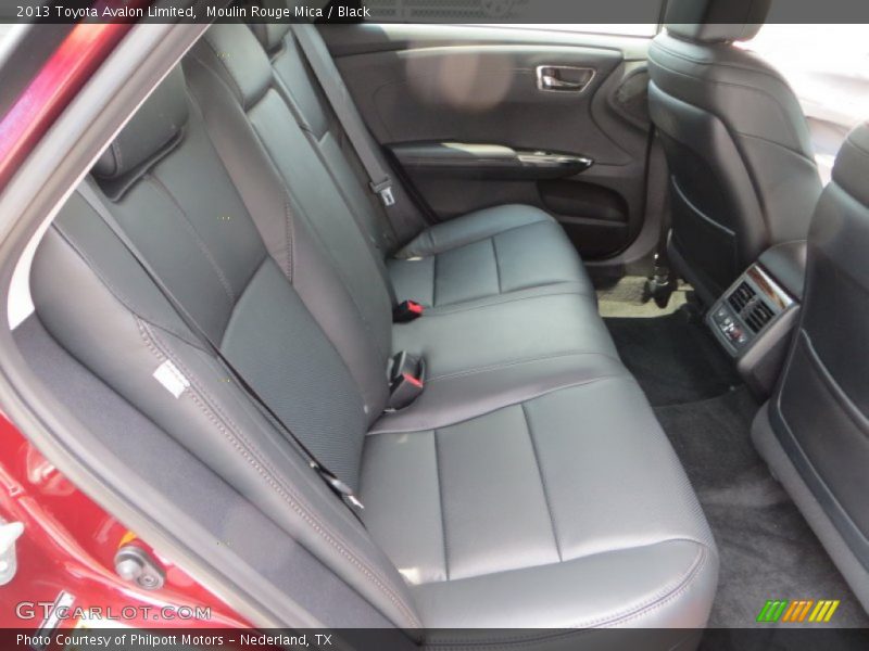 Moulin Rouge Mica / Black 2013 Toyota Avalon Limited