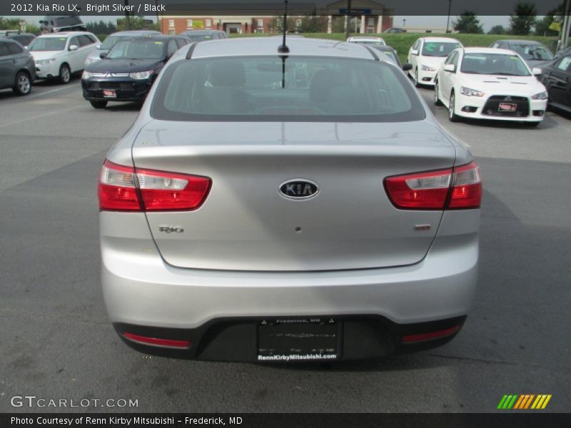 Bright Silver / Black 2012 Kia Rio LX