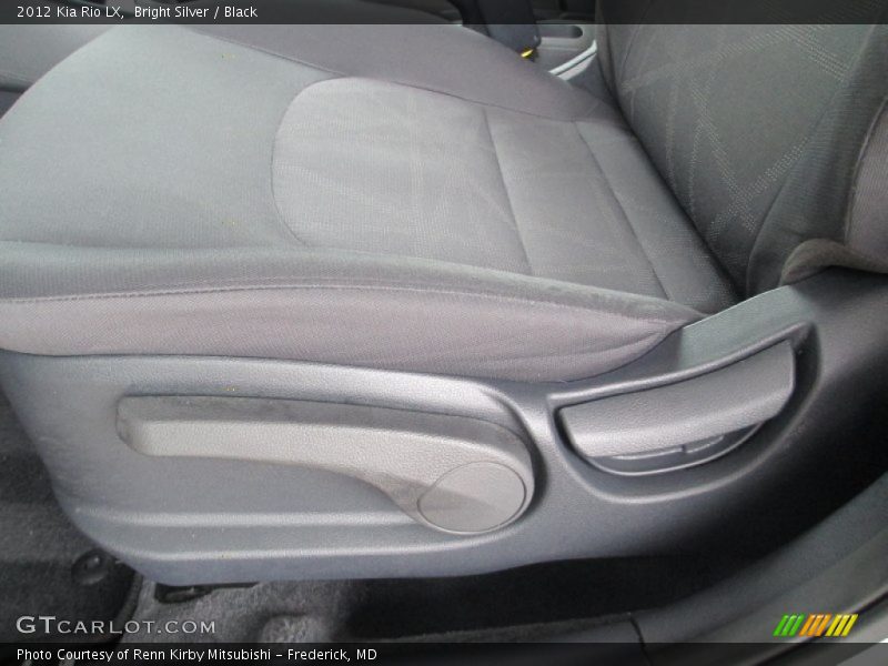 Bright Silver / Black 2012 Kia Rio LX