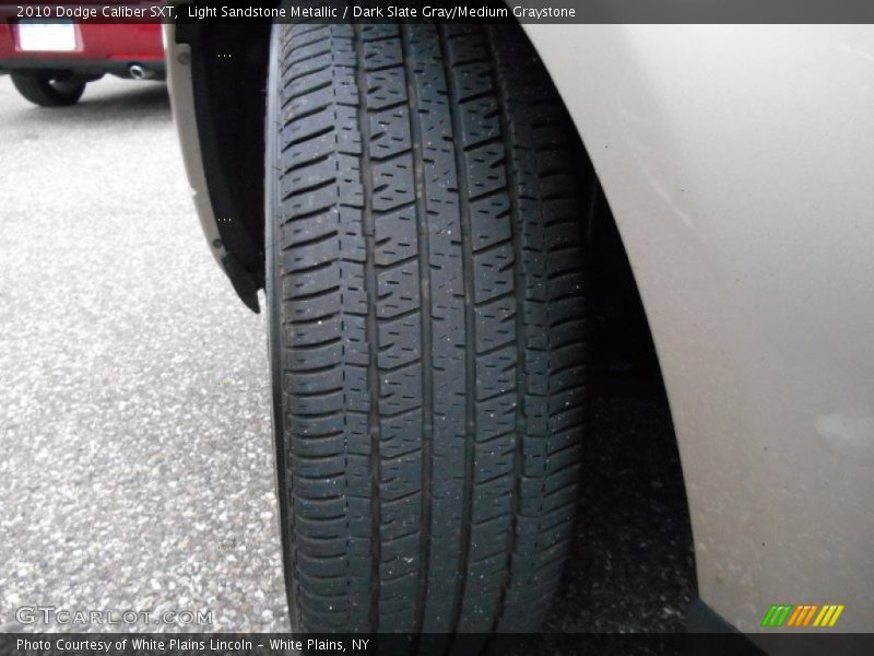 Light Sandstone Metallic / Dark Slate Gray/Medium Graystone 2010 Dodge Caliber SXT
