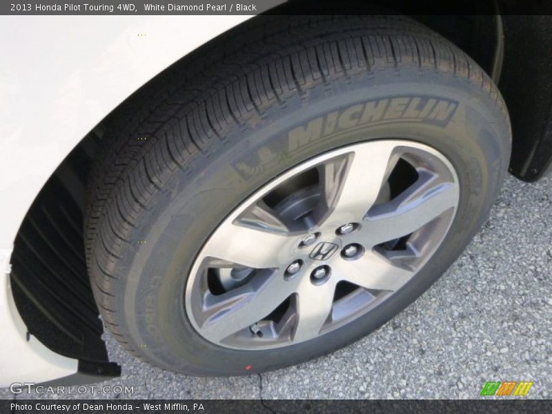 White Diamond Pearl / Black 2013 Honda Pilot Touring 4WD