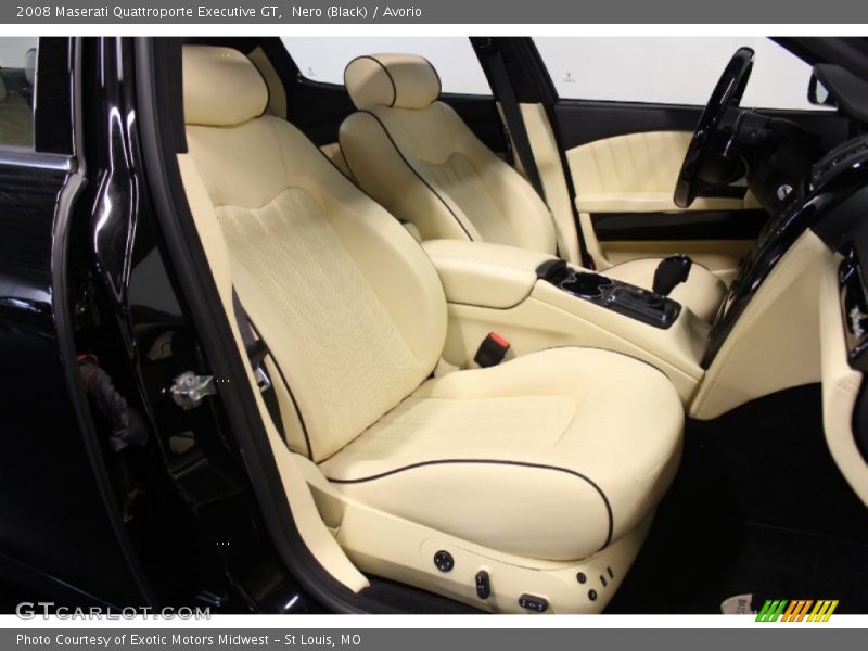 Front Seat of 2008 Quattroporte Executive GT