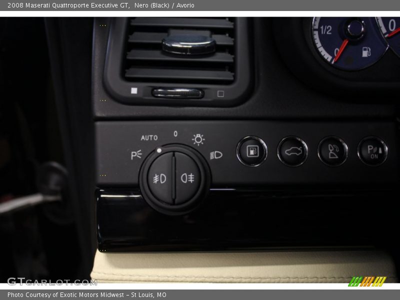 Controls of 2008 Quattroporte Executive GT