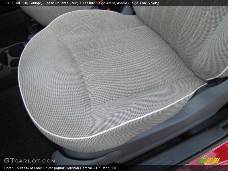 Front Seat of 2012 500 Lounge
