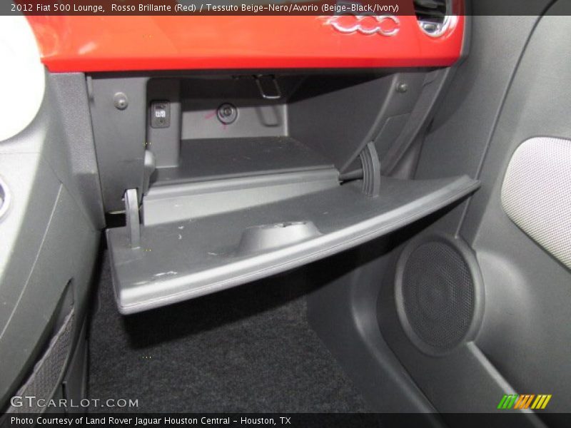 Rosso Brillante (Red) / Tessuto Beige-Nero/Avorio (Beige-Black/Ivory) 2012 Fiat 500 Lounge