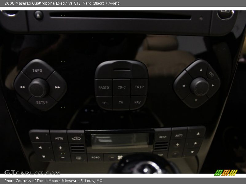 Controls of 2008 Quattroporte Executive GT