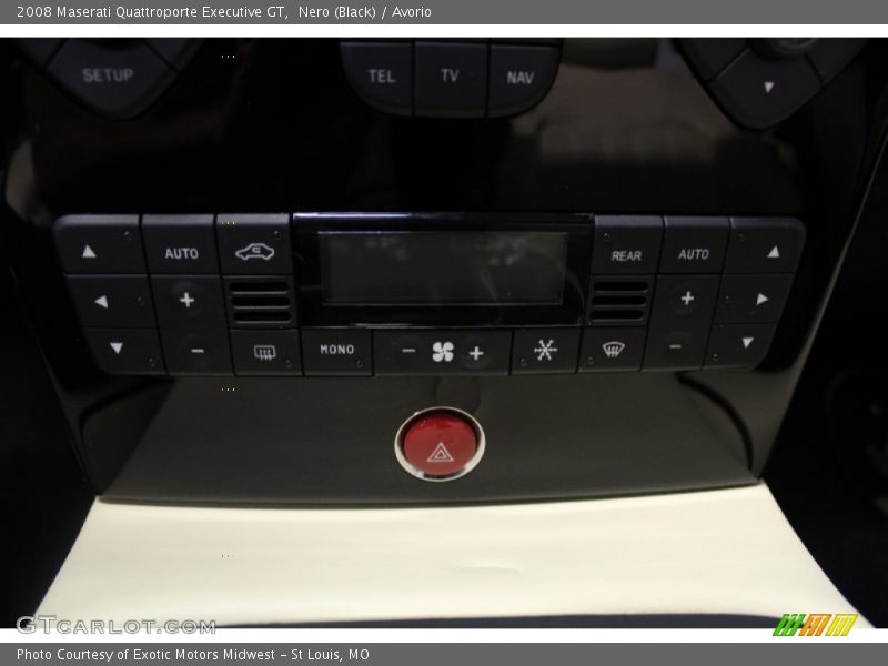 Controls of 2008 Quattroporte Executive GT