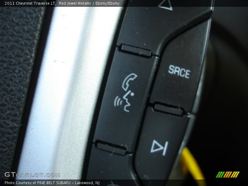 Red Jewel Metallic / Ebony/Ebony 2011 Chevrolet Traverse LT