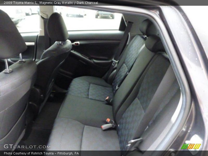 Magnetic Gray Metallic / Dark Charcoal 2009 Toyota Matrix S