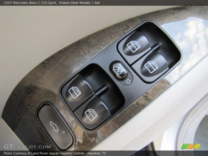 Controls of 2007 C 230 Sport