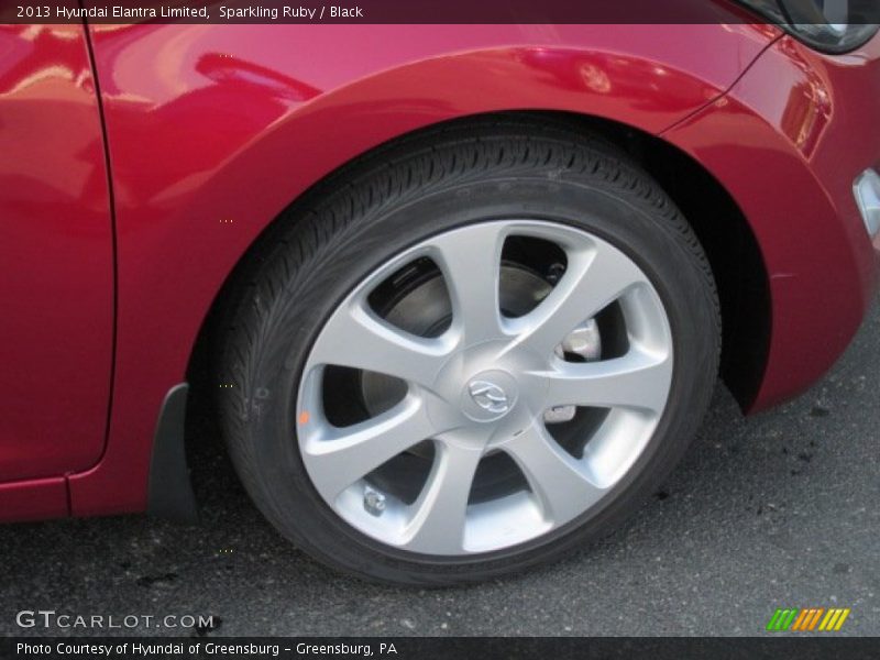 Sparkling Ruby / Black 2013 Hyundai Elantra Limited