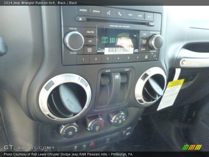 Black / Black 2014 Jeep Wrangler Rubicon 4x4