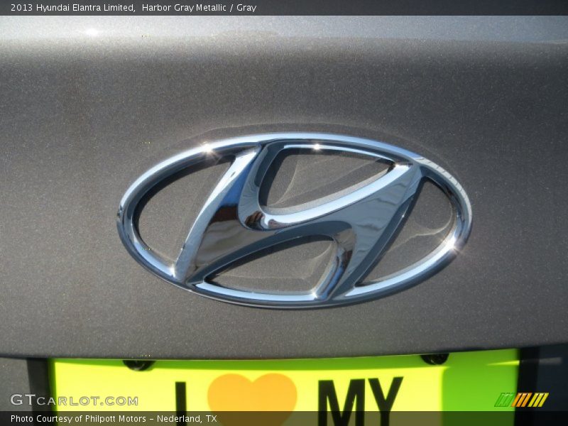 Harbor Gray Metallic / Gray 2013 Hyundai Elantra Limited