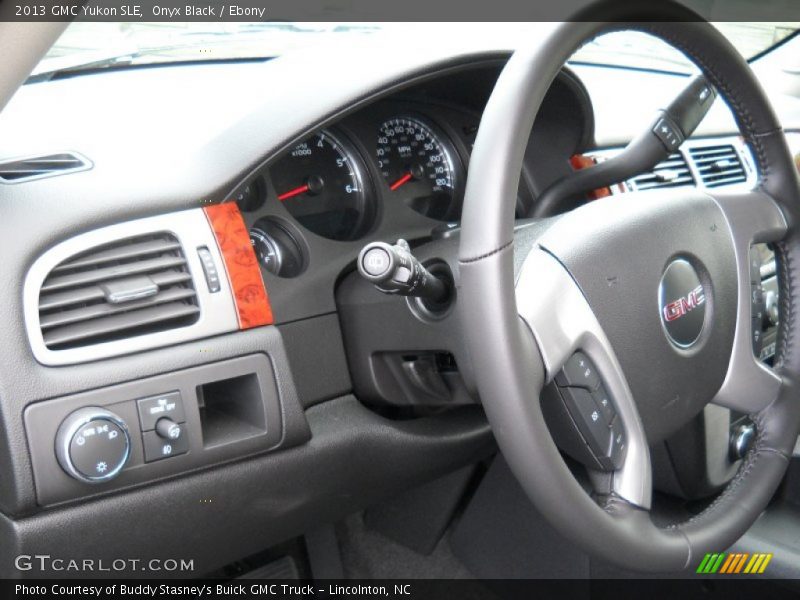 Onyx Black / Ebony 2013 GMC Yukon SLE