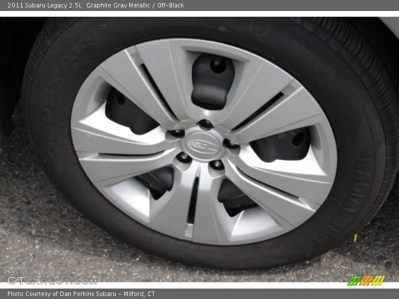 Graphite Gray Metallic / Off-Black 2011 Subaru Legacy 2.5i