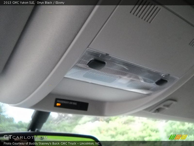 Onyx Black / Ebony 2013 GMC Yukon SLE