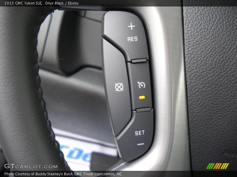 Onyx Black / Ebony 2013 GMC Yukon SLE