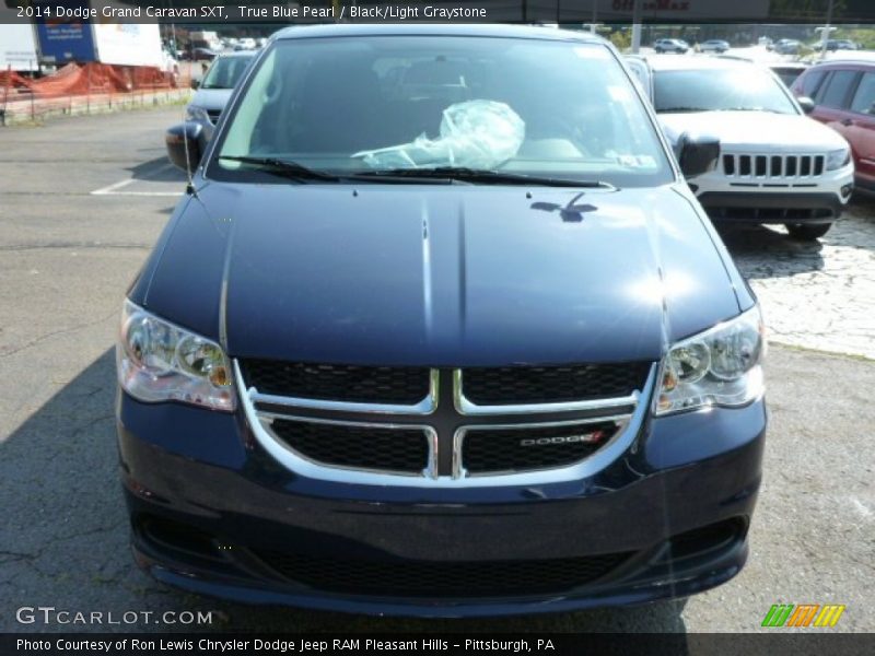 True Blue Pearl / Black/Light Graystone 2014 Dodge Grand Caravan SXT