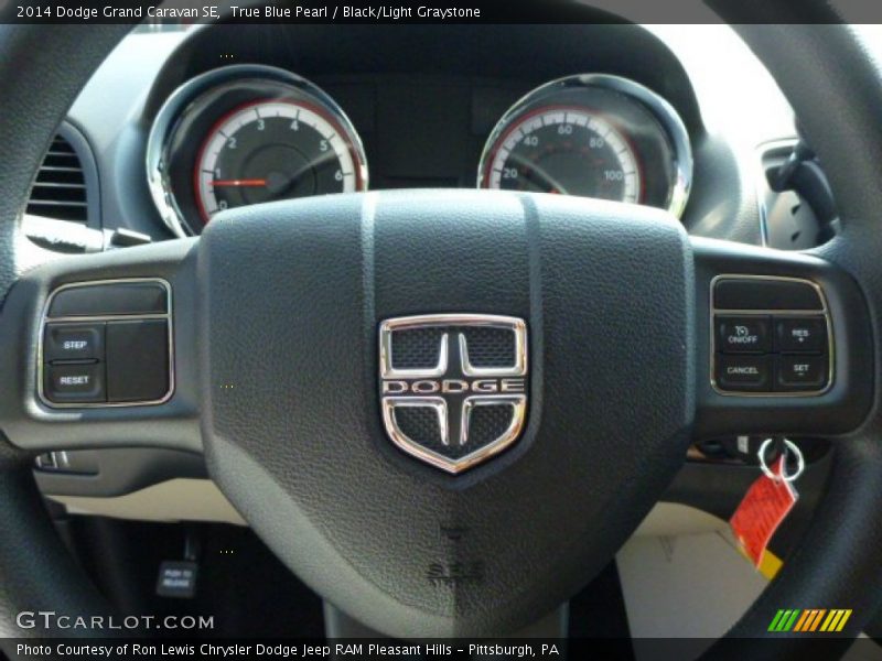 True Blue Pearl / Black/Light Graystone 2014 Dodge Grand Caravan SE