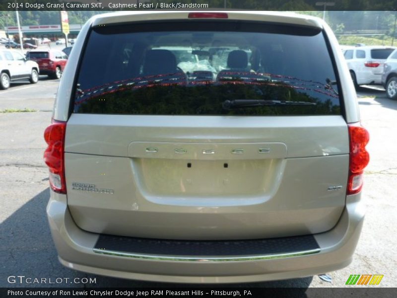 Cashmere Pearl / Black/Sandstorm 2014 Dodge Grand Caravan SXT