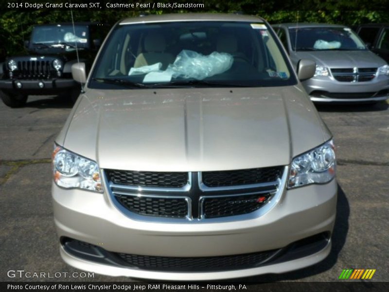 Cashmere Pearl / Black/Sandstorm 2014 Dodge Grand Caravan SXT