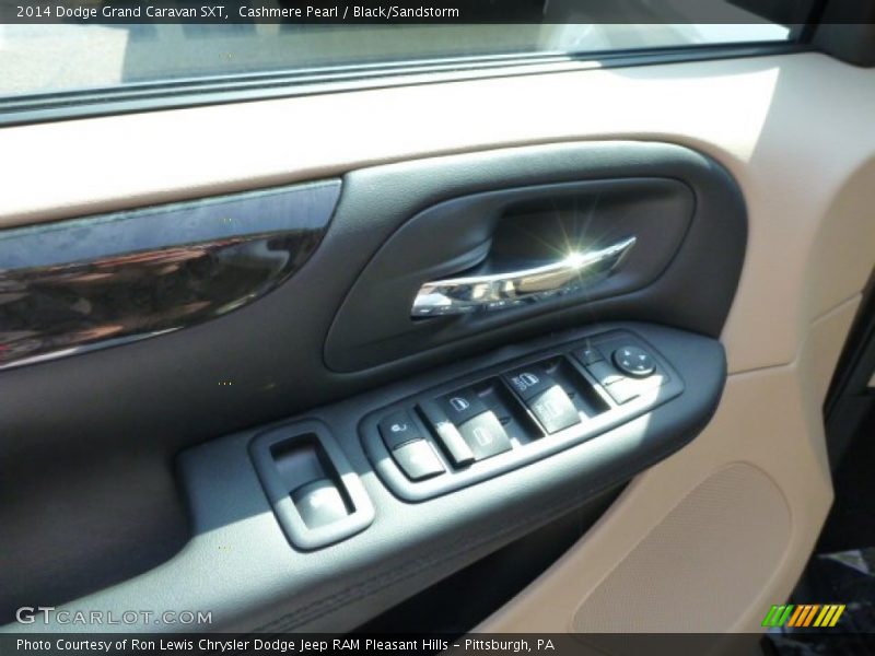 Cashmere Pearl / Black/Sandstorm 2014 Dodge Grand Caravan SXT