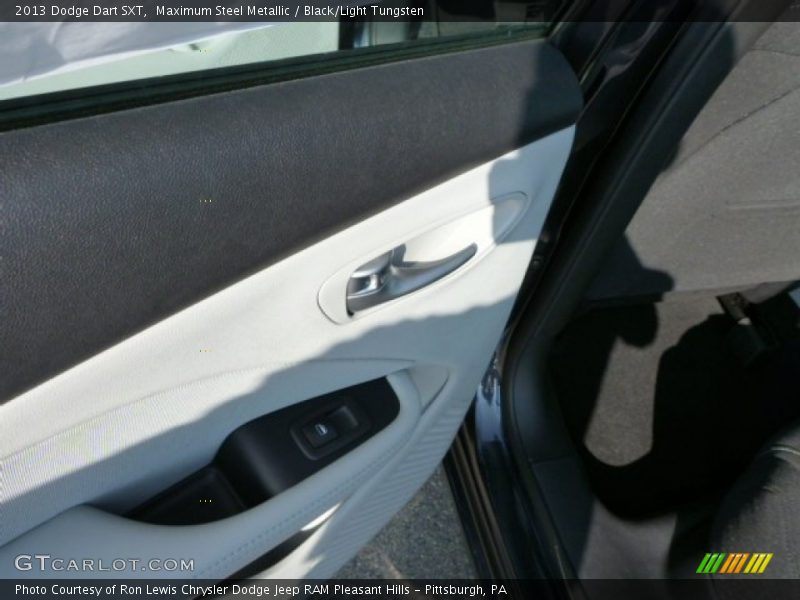 Maximum Steel Metallic / Black/Light Tungsten 2013 Dodge Dart SXT
