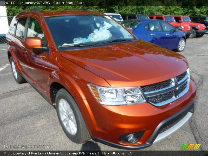 Front 3/4 View of 2014 Journey SXT AWD