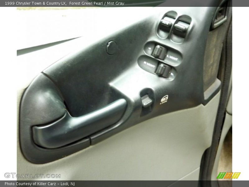 Forest Green Pearl / Mist Gray 1999 Chrysler Town & Country LX