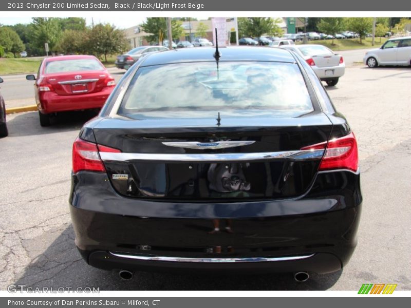 Black / Black/Light Frost Beige 2013 Chrysler 200 Limited Sedan