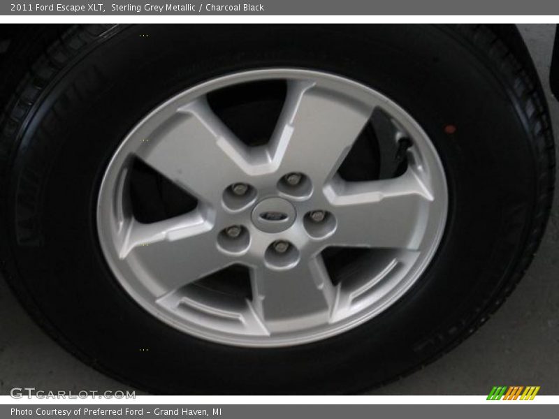 Sterling Grey Metallic / Charcoal Black 2011 Ford Escape XLT