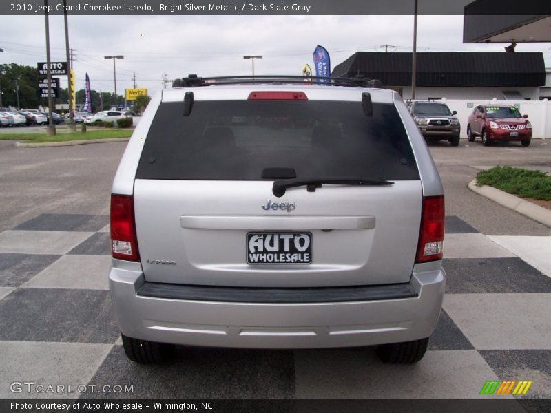 Bright Silver Metallic / Dark Slate Gray 2010 Jeep Grand Cherokee Laredo