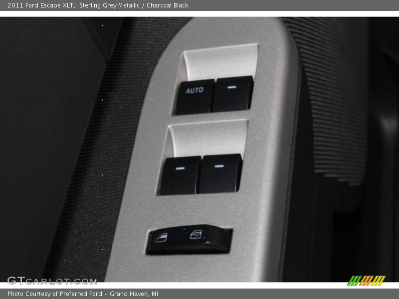 Sterling Grey Metallic / Charcoal Black 2011 Ford Escape XLT