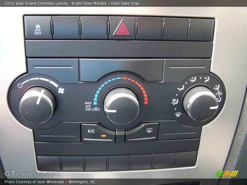 Bright Silver Metallic / Dark Slate Gray 2010 Jeep Grand Cherokee Laredo