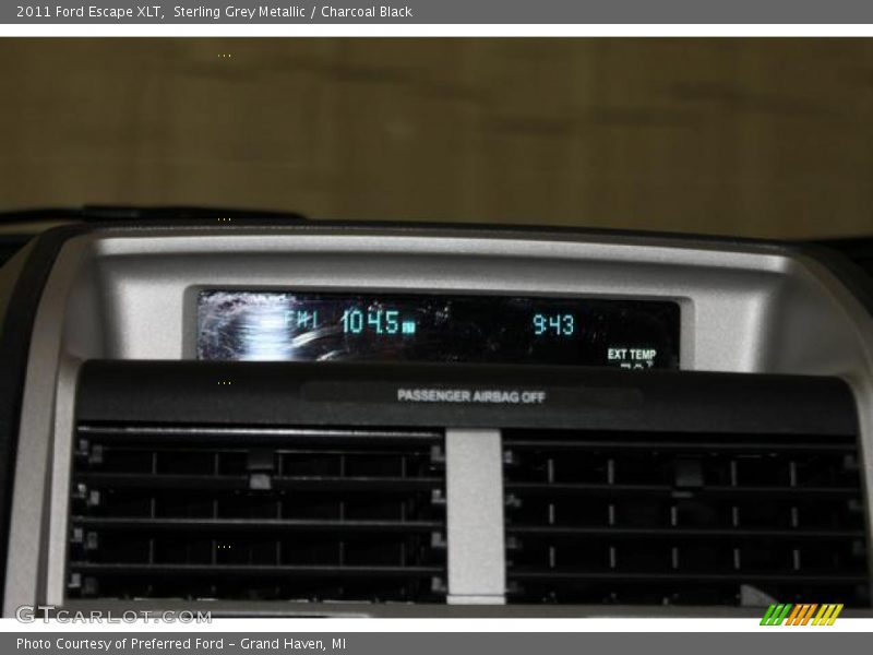 Sterling Grey Metallic / Charcoal Black 2011 Ford Escape XLT