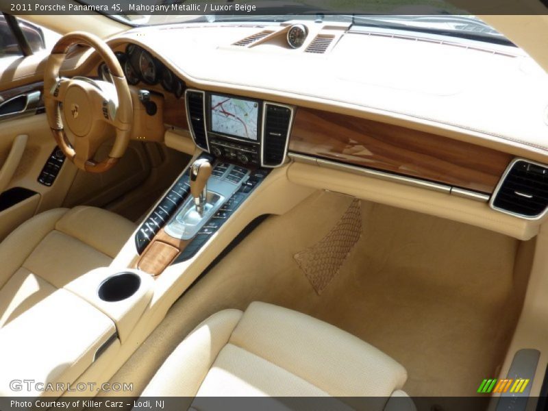 Mahogany Metallic / Luxor Beige 2011 Porsche Panamera 4S